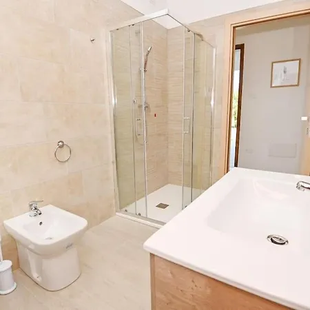 Della Monica Pure Relax Villa Camisa